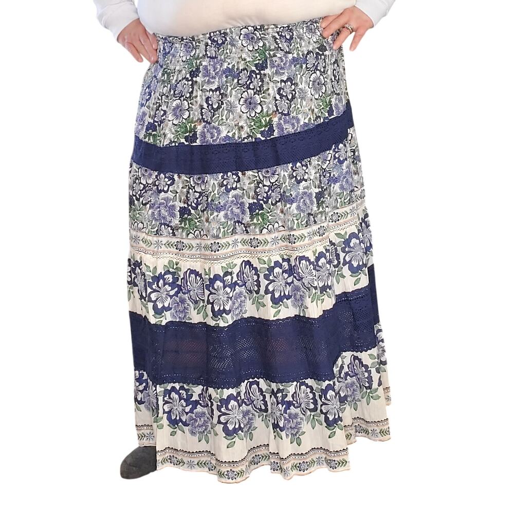 Angie Floral Maxi Skirt Women’s XL Blue White Boho Tiered Crochet Lace Rayon